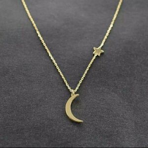 Star and Moon Pendant Minimalist Necklace Choker Jewelry Gold Tone Boutique NEW
